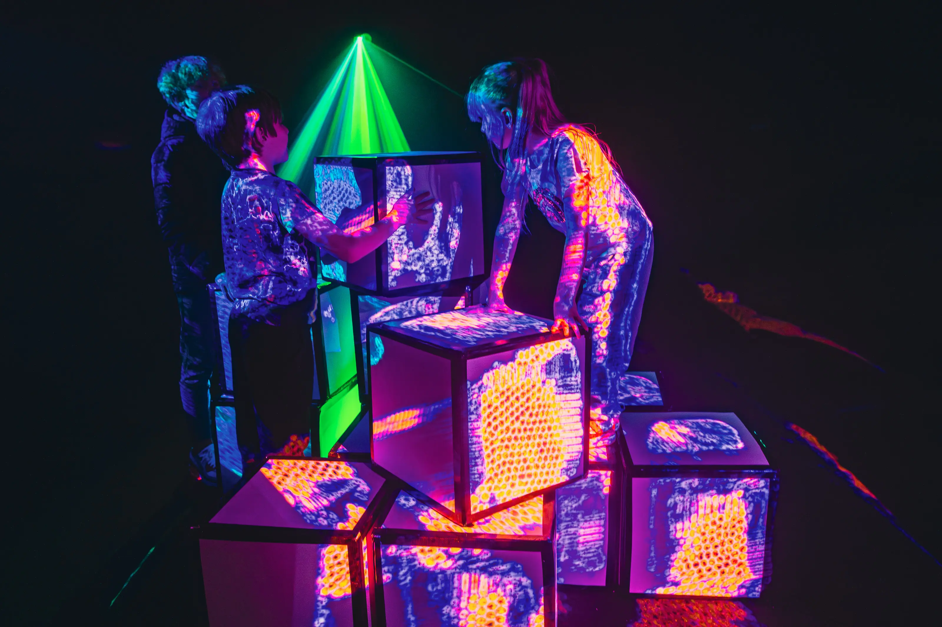 Stack gallery image 4